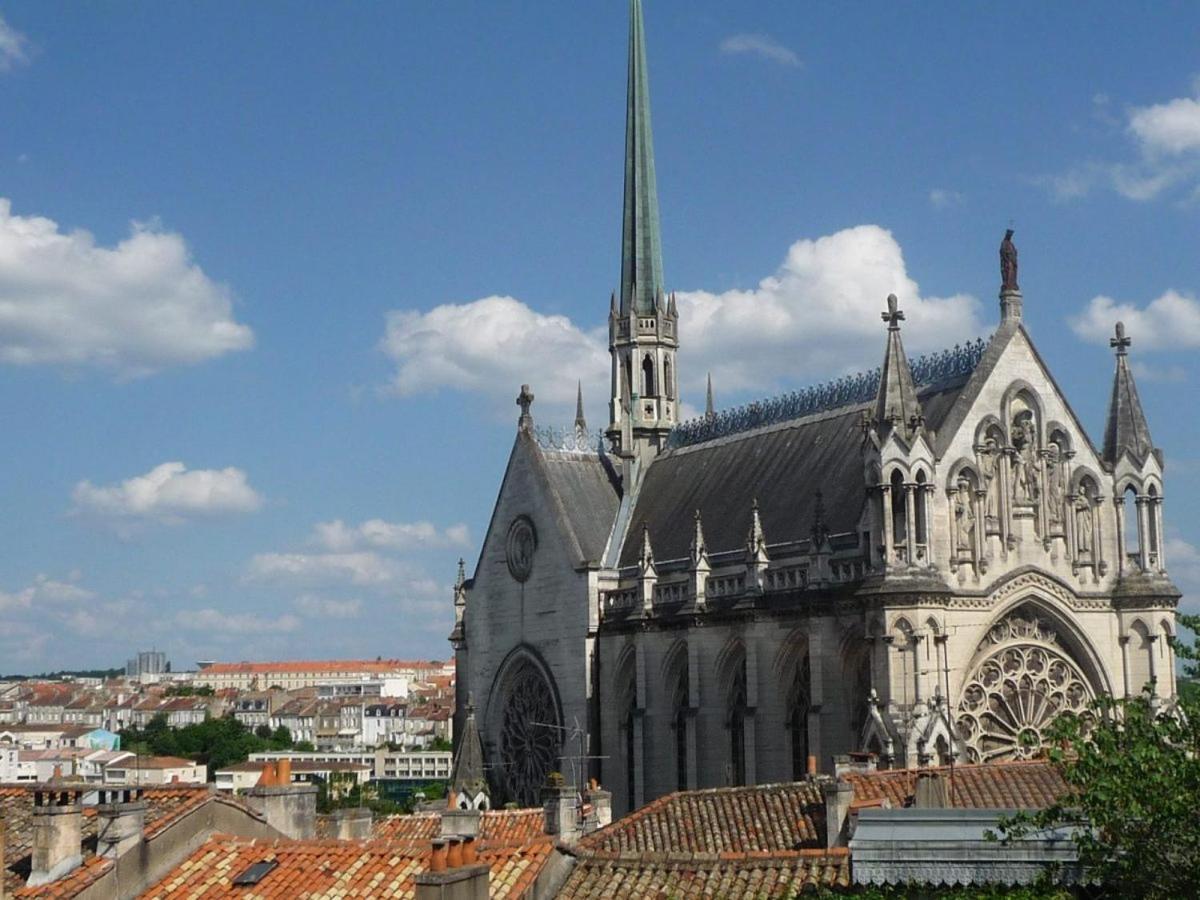 La Suite Angoulême Esterno foto